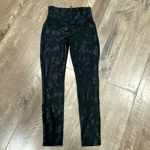 SPANX Girl’s Faux Leather Camo Leggings